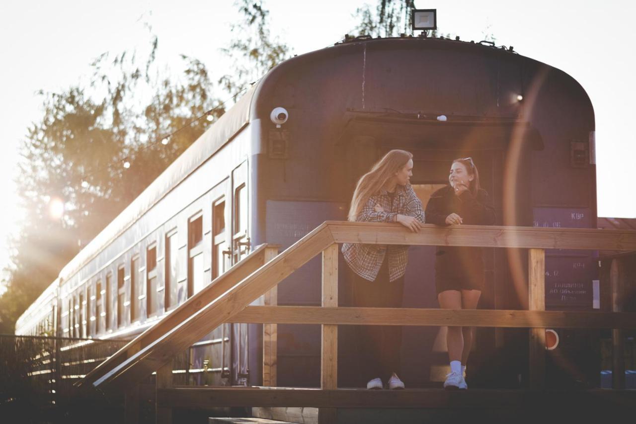 Railrooms Traincar Hostel Tallinn Eksteriør bilde